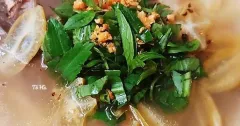 Canh chua cá lăng nấu khế thanh mát