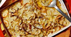 Boulangère Potatoes with Fennel and Lemon