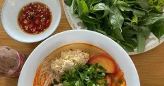 Cách nấu Bún riêu Buôn Ma Thuột chuẩn vị Tây Nguyên