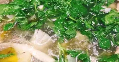 Cách nấu Lẩu Gà Lá É Phú Yên thơm ngon chuẩn vị