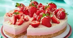 Triple-Layer Berry No-Bake Cheesecake
