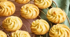Classic Melt-in-Your-Mouth Butter Cookies