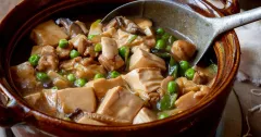 Cantonese Chicken and Soft Tofu Clay Pot