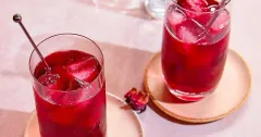 Refreshing Iced Hibiscus Tea
