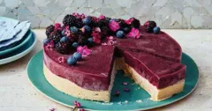 Vegan Berry Nice Cream Cake