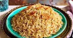 Persian Reshteh Polo (Toasted Vermicelli Rice)