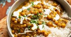Creamy Melting Afghan Chickpea Curry