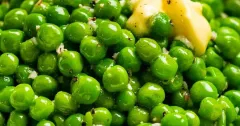 Easy Garlic Buttered Frozen Peas