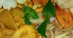 Mì Quảng Tôm Thịt Đậm Đà Chuẩn Vị Miền Trung