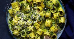 Easy Cavolo Nero Pesto (Tuscan Kale Pesto)