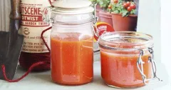 Easy Homemade Tomato Passata