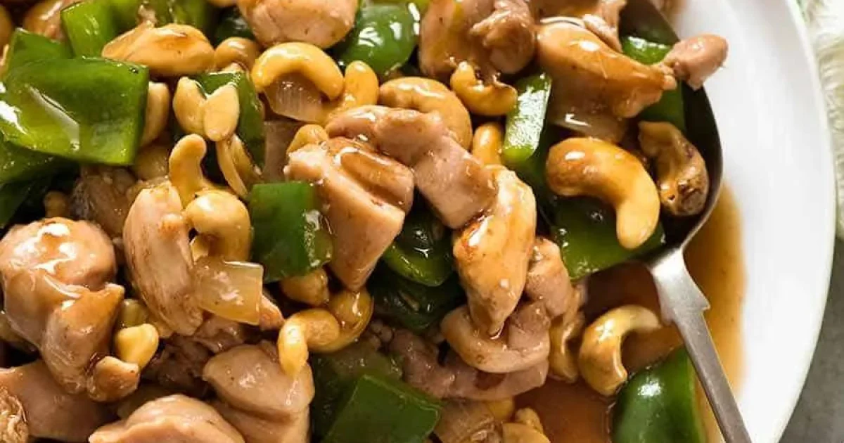 Easy Chinese Cashew Chicken Stir-Fry