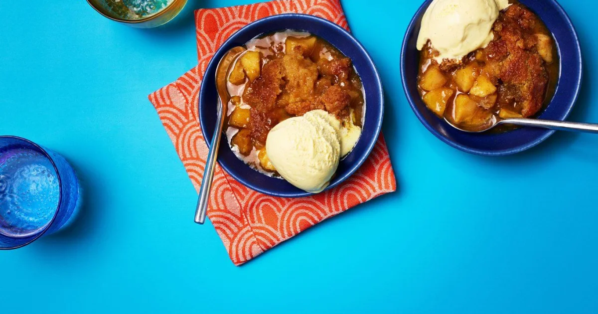 Easy All-in-One Caramel Apple Pudding