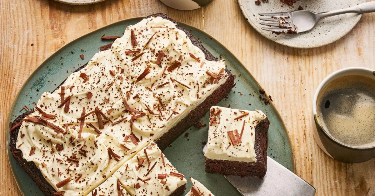 Chocolate Beetroot Cake with Honey Mascarpone Frosting