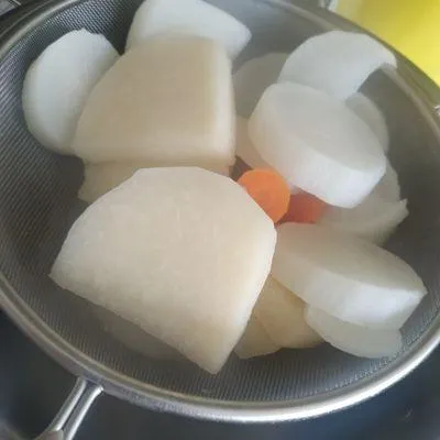 Bước 1